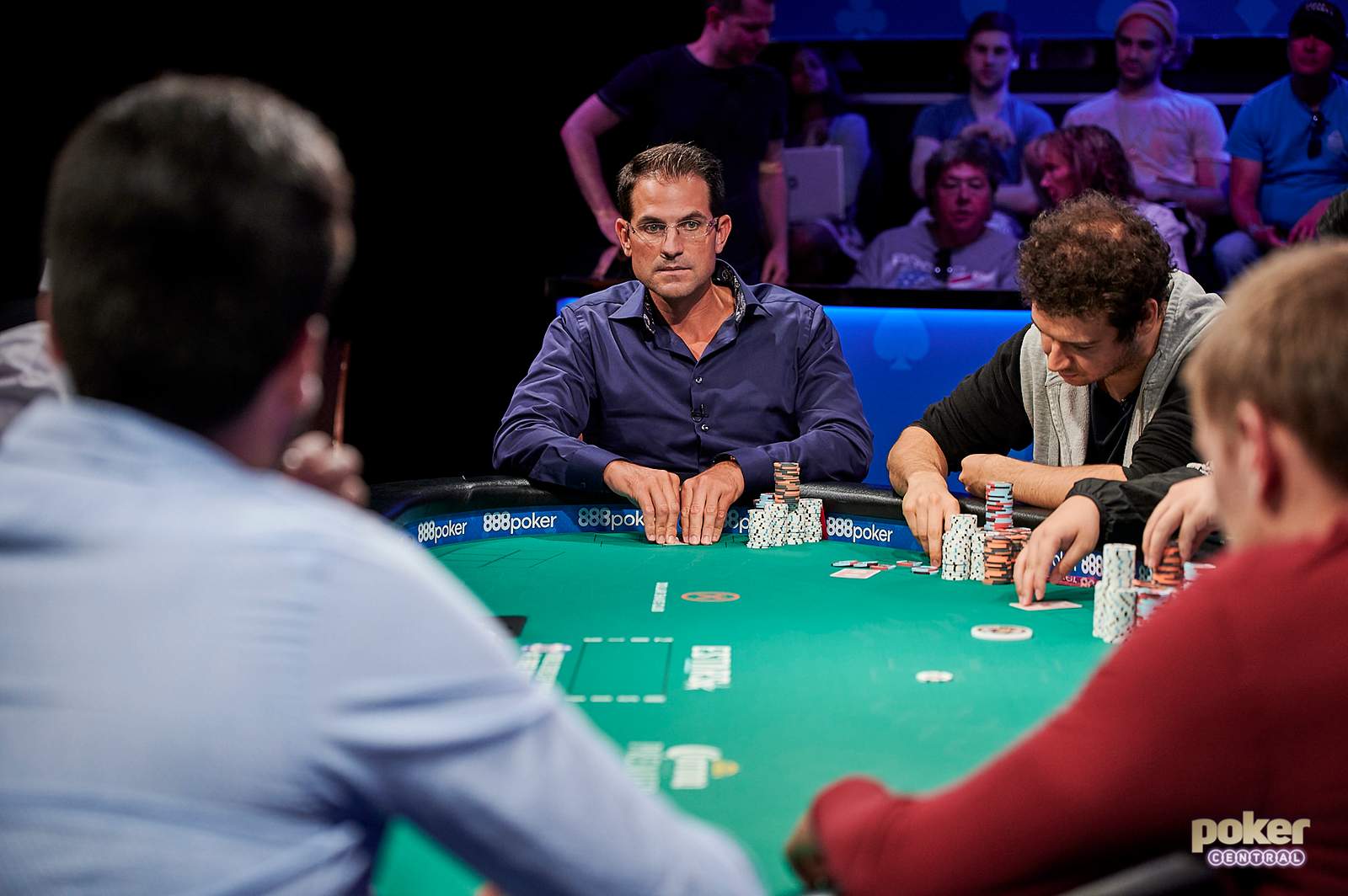 WSOP Report Day #44: Brandon Adams Leads $100k High Roller, Tu Dao Wins First Bracelet & David Gonzalez Leads $3k NLHE Final