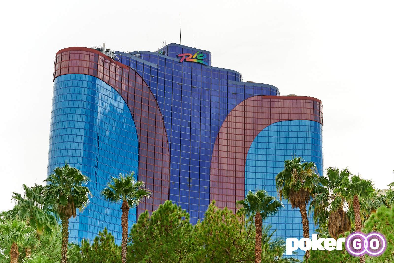 PokerGO WSOP Podcast: Barstool Mintzy's Return To Poker & Brent Hanks Finally Shows Up!