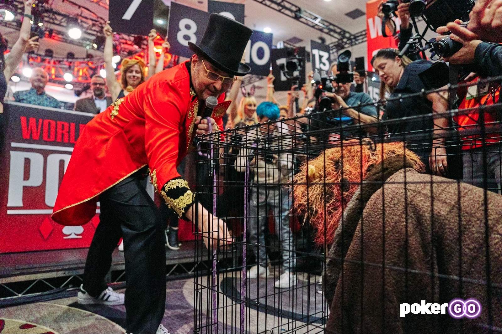 Greatest Showman? Phil Hellmuth Makes Another Grand Entrance into WSOP Main Event 
