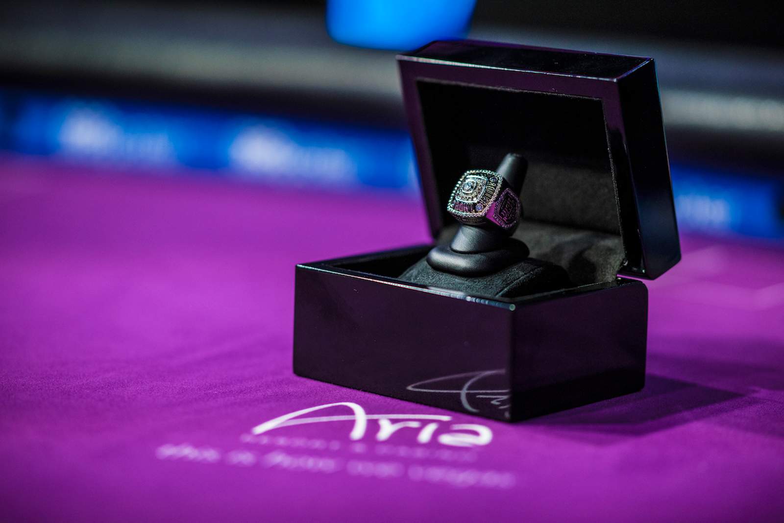 Weekend Binge Watch - Get Your Super High Roller Bowl Fix!